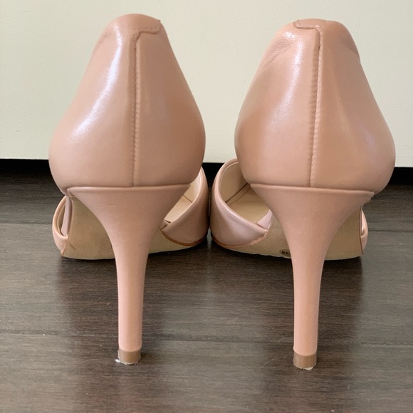 Vince Camuto heels - Picture 3 of 6